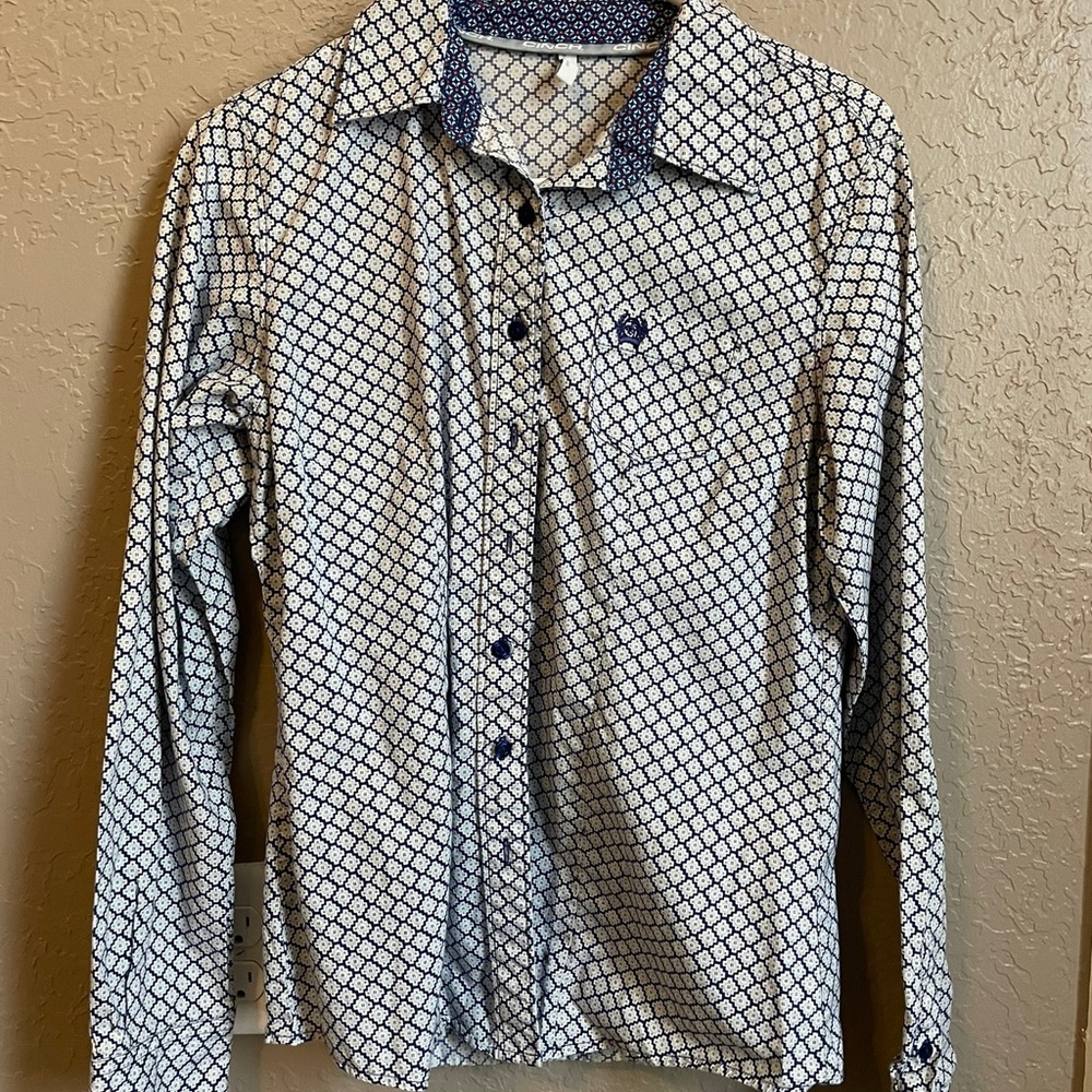 Cinch button up